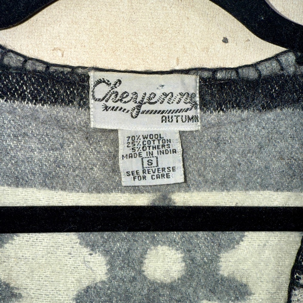 Cheyenne Autumn Womens Wool Blend Southwestern Sweater Vest Grey Boho Small - Picture 3 of 6
